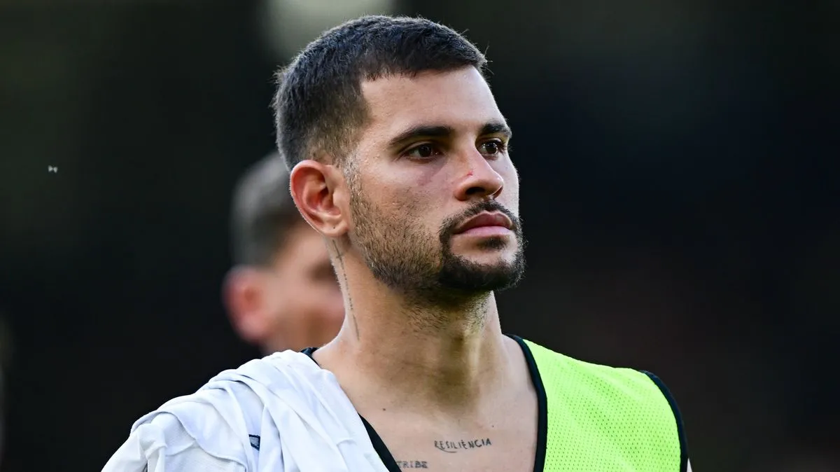 Arsenal Sepakati Kontrak Bruno Guimaraes dan Resmikan Illan Meslier