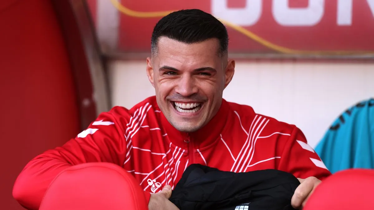 Granit Xhaka saat berlaga untuk Sunderland di Stadium of Light tengah dipantau Chelsea