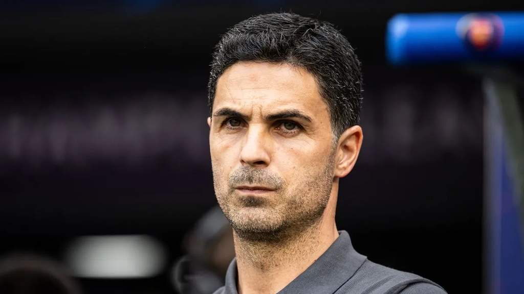 Mikel Arteta merombak skuad Arsenal dengan melepas delapan pemain di bursa transfer musim panas