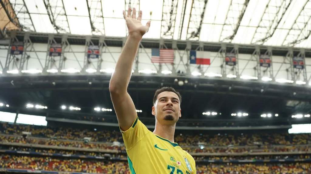 Selebrasi gol Gabriel Martinelli bersama timnas Brazil di Piala Dunia membuka peluang transfer Arsenal