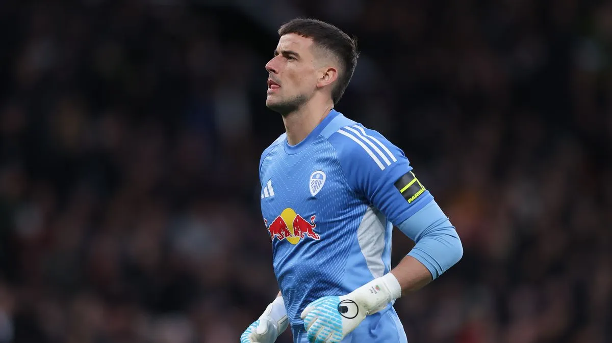Karl Darlow dan Sam Johnstone masuk dalam radar transfer penjaga gawang Manchester United
